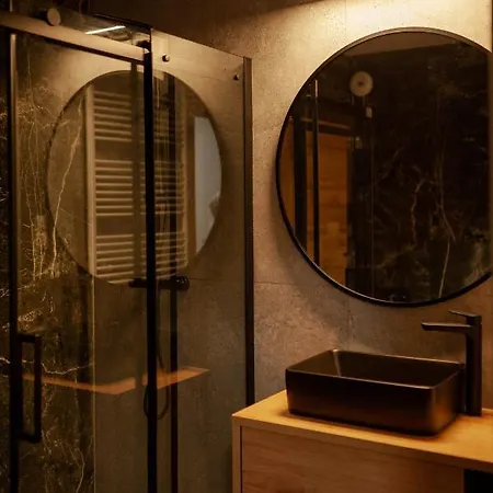 Apartment New Luxury In Breslau