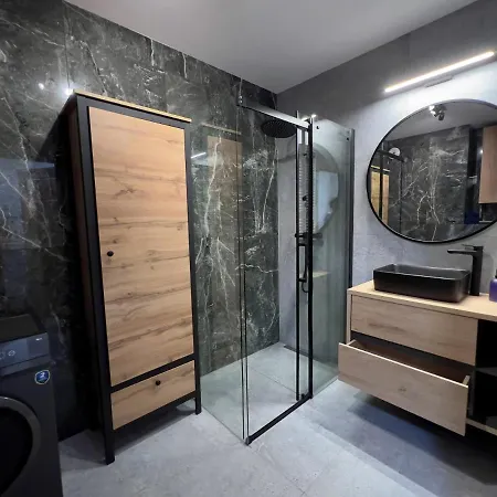 Apartment New Luxury In Breslau